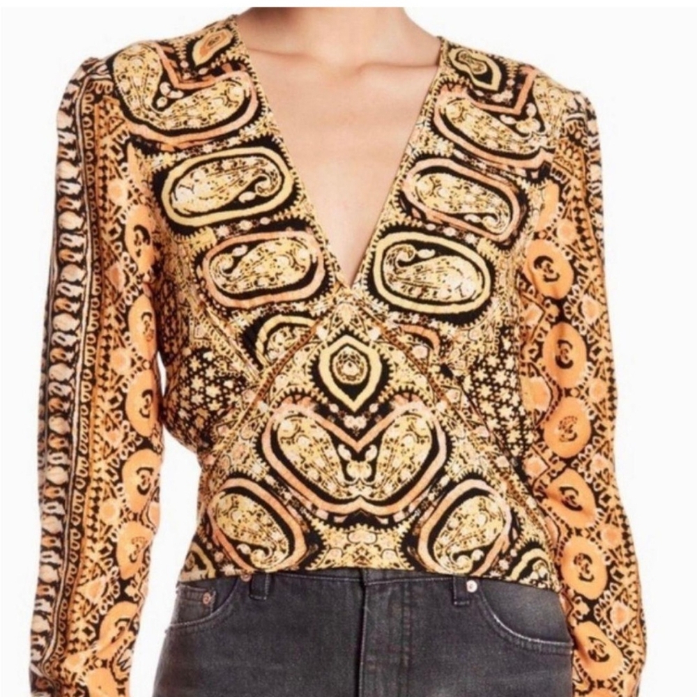 Free People Wild & Free V-neck  Cropped Blouse EUC Boho Size M Multicolor